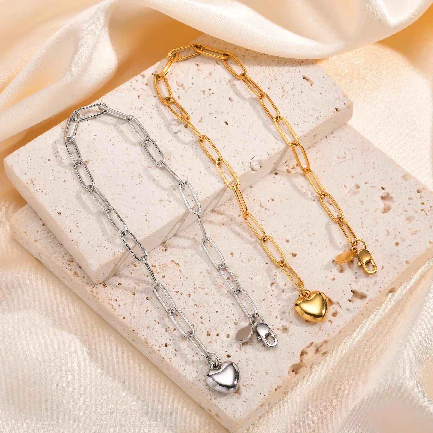 Heart Charm Chain Bracelet