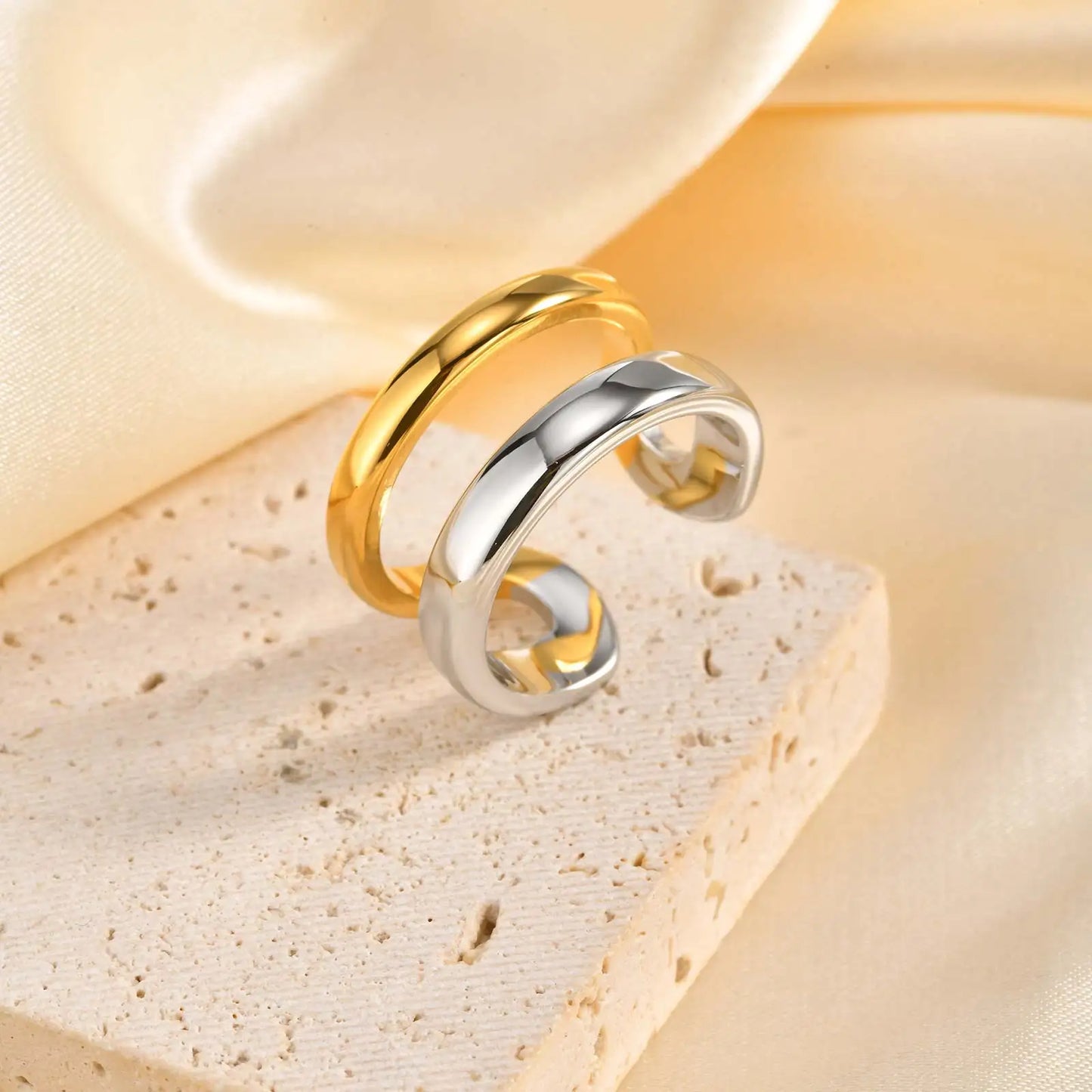 Eterna Double Band Ring