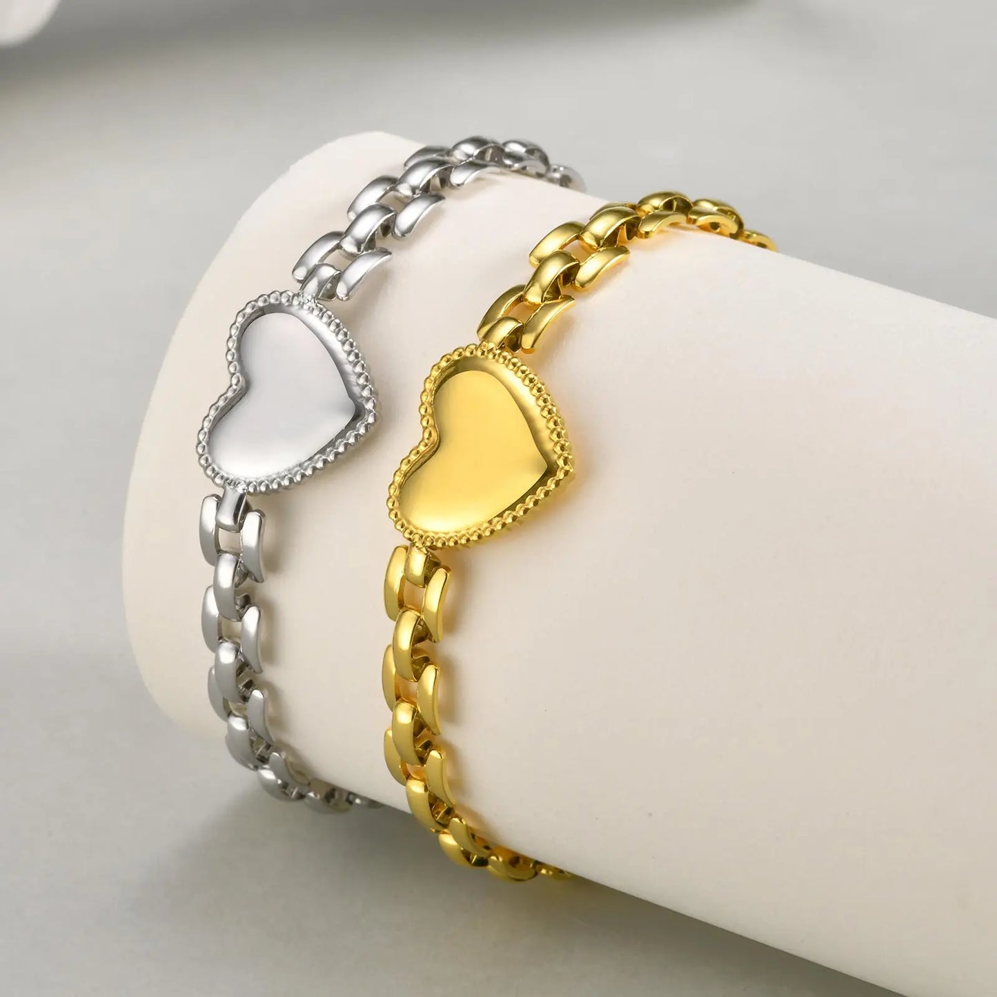 Amour Heart Link Bracelet
