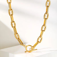 Chaîne Élégante Necklace