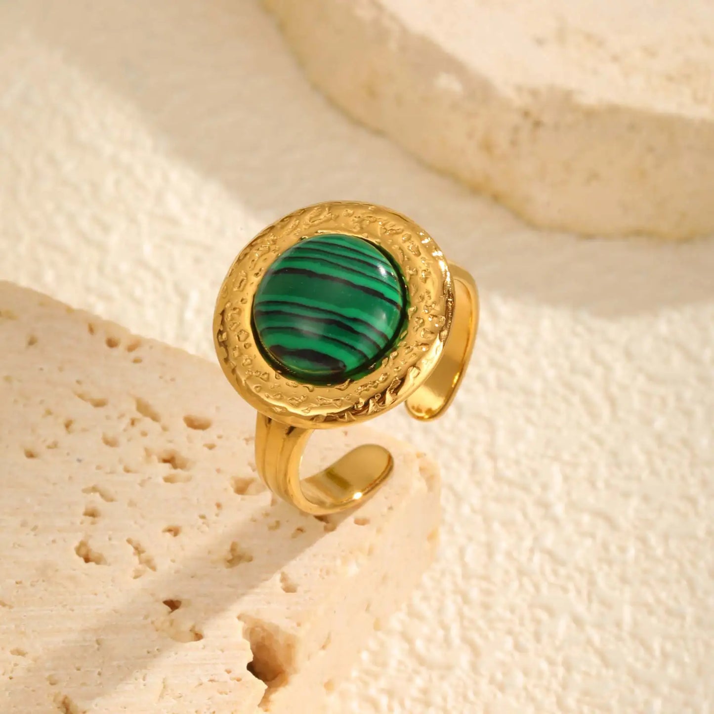 Lune d’Or Stone Ring