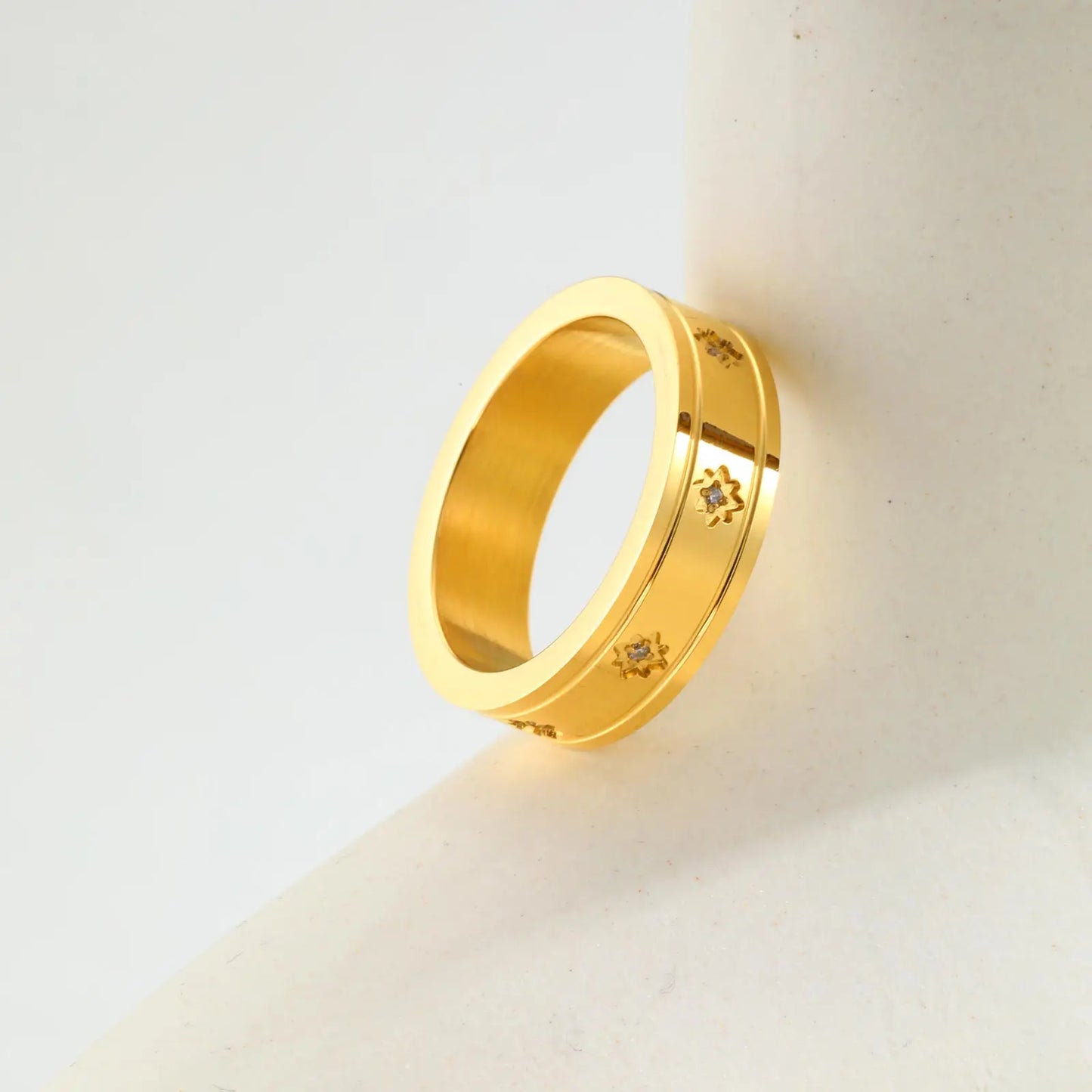 Étoile d’Or Ring
